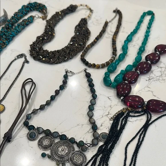 Bundle of Fashion Jewelry 25 pieces - Picture 7 of 16